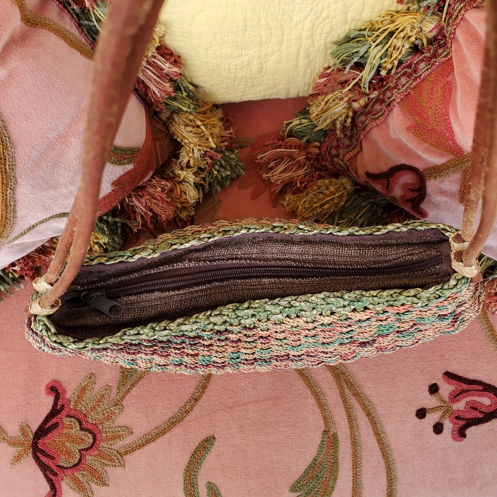 Straw Bag - Picture 2 of 8